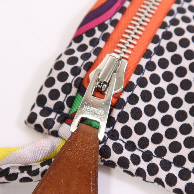 HERMES 絲質Silkycity 33銀扣肩背袋-14