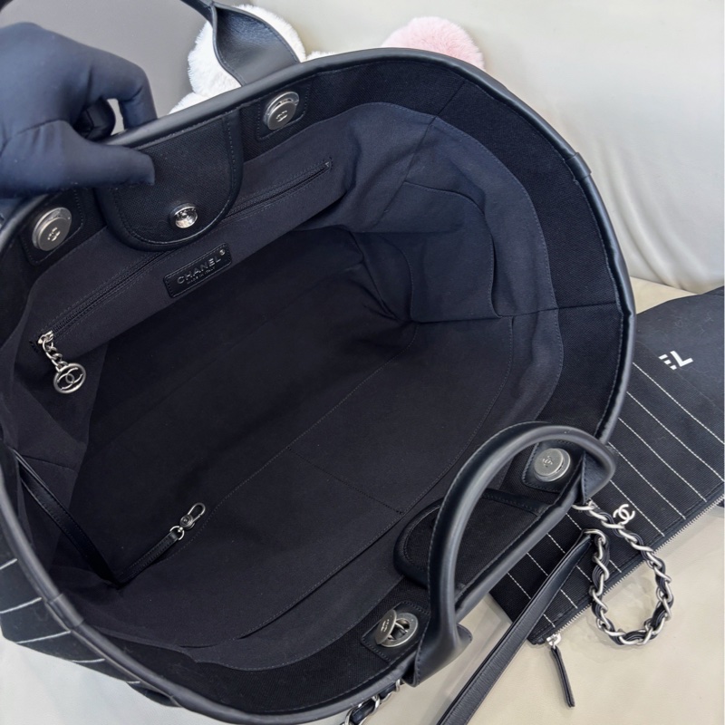 Chanel 23P黑白條紋沙灘包 芯片款 尺寸約40×31-8