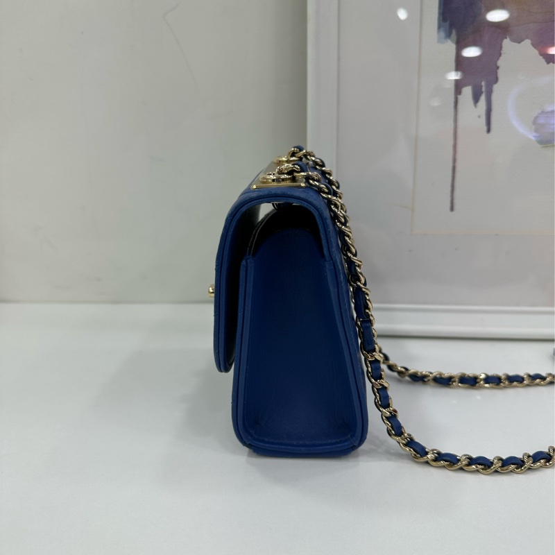 Chanel trendy cc迷你V紋 藍色 小盒子包 鏈條包 單肩包 27開無卡 尺寸11.5x11.5x5cm-3