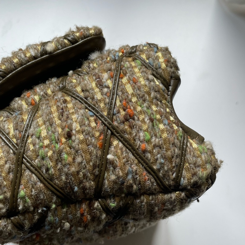 ▪️富貴選物FUGUEI▪️LV 24毛呢金釦金色五彩秀款 原價接近20萬的小可愛-8