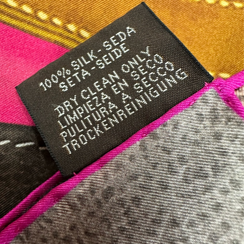 Hermes愛馬仕 Projets Carrés方巾計劃 限量真絲桑蠶絲披肩 140*140cm-4