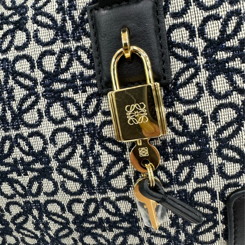 Loewe羅意威Amazona復古提花波士頓 老花拼皮 金扣 可手提斜挎 尺寸23*15*9-7
