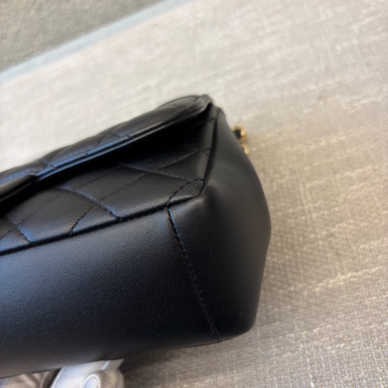 近新品 香奈兒/Chanel CF繫列黑金羊皮鏈條包-9