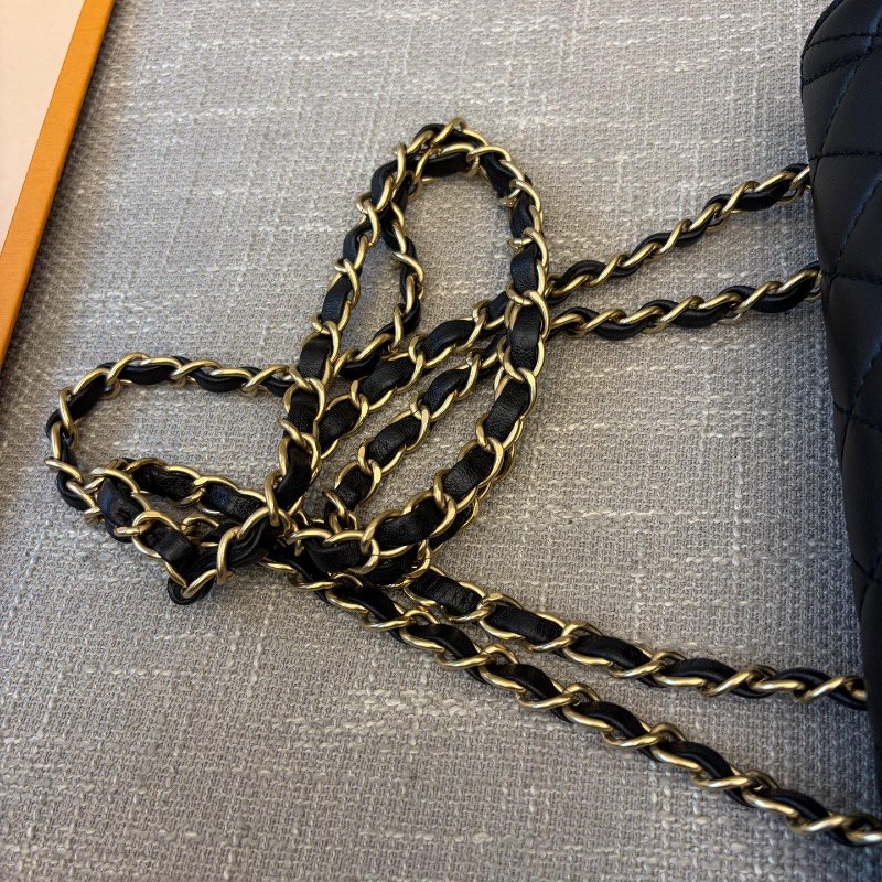 近新品 香奈兒/Chanel CF繫列黑金羊皮鏈條包-14