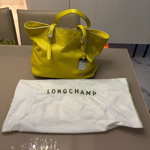 Longchamp 嫩黃色牛皮肩背包