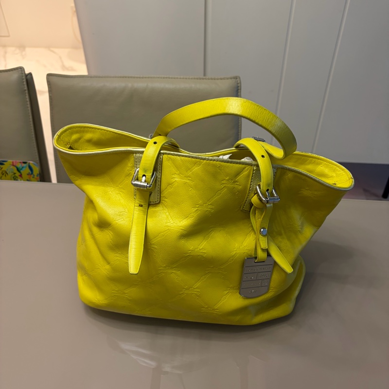 Longchamp 嫩黃色牛皮肩背包-7