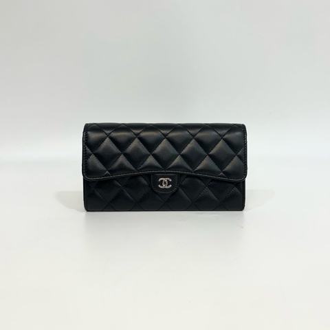 香奈兒經典長夾CHANEL黑銀羊皮COCO下蓋長夾AP0241