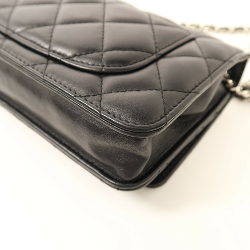 CHANEL 羊皮皮革WOC Wallet On Chain銀扣鏈帶肩背袋-14