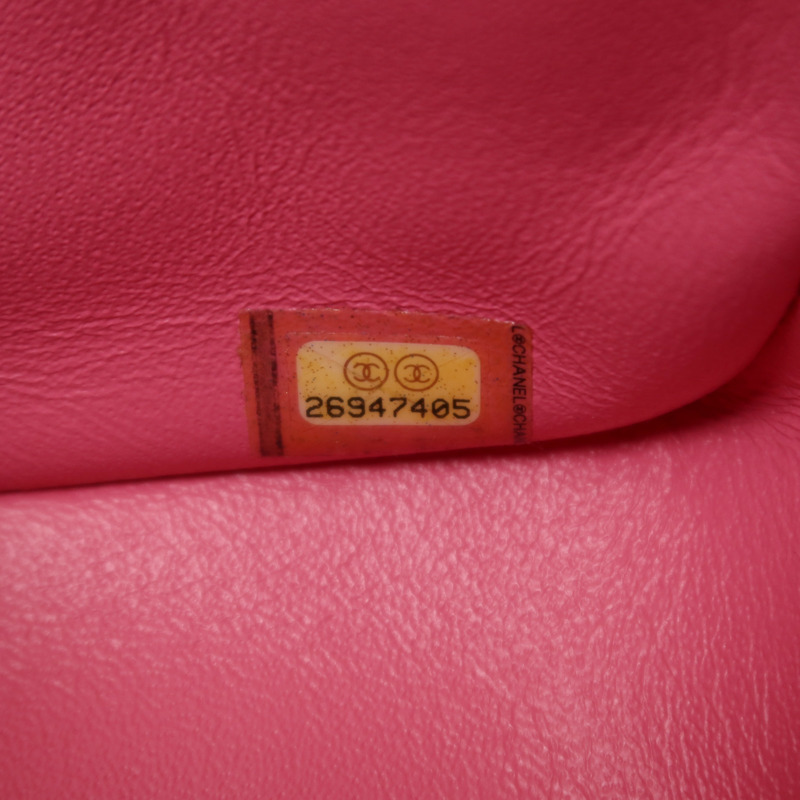 CHANEL 羊皮皮革Mini Classic 17金扣鏈帶肩背袋-6