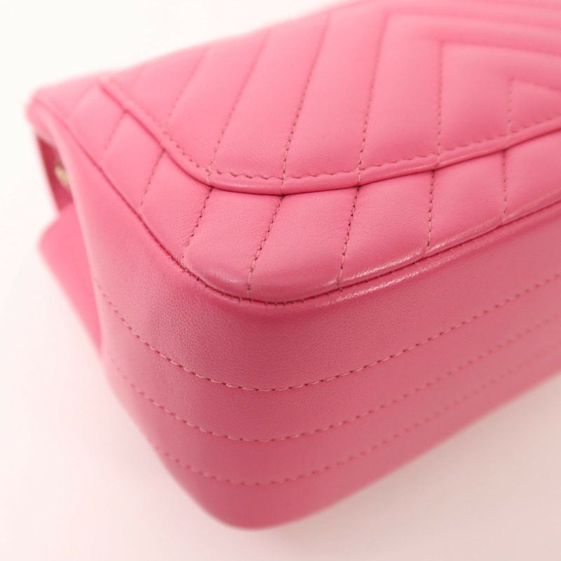 CHANEL 羊皮皮革Mini Classic 17金扣鏈帶肩背袋-12