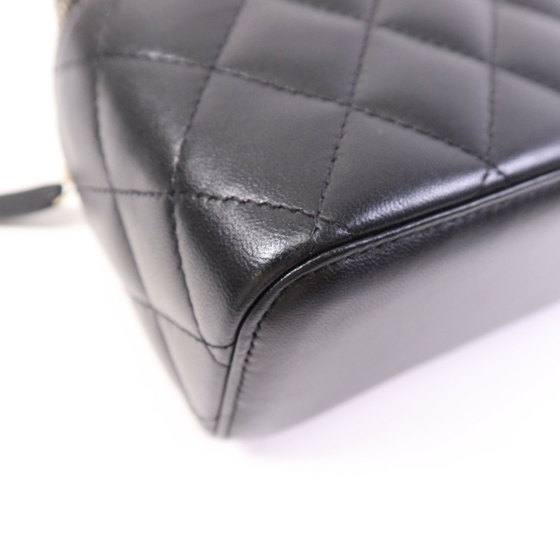 CHANEL 羊皮皮革Vanity Case金扣鏈帶肩背袋-5