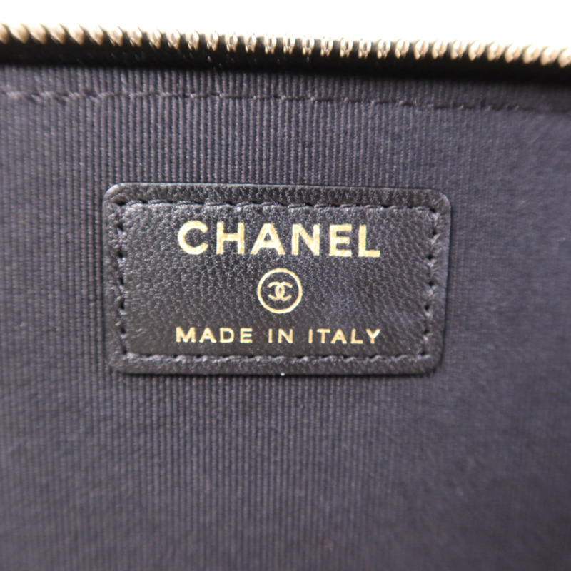 CHANEL 羊皮皮革Vanity Case金扣鏈帶肩背袋-12