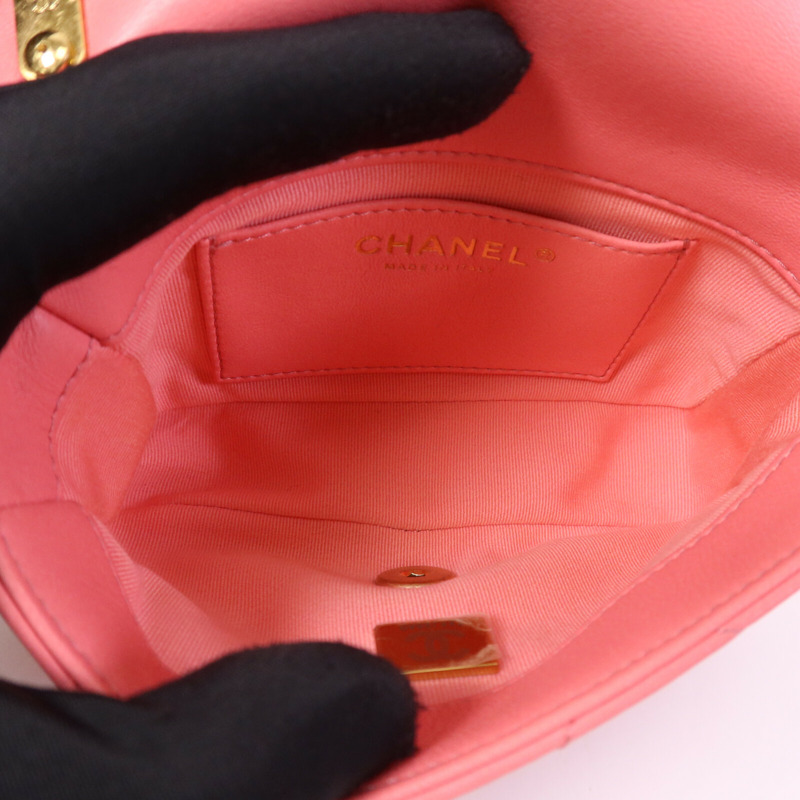 CHANEL 羊皮皮革Mini Matelasse Chain Shoulder金扣鏈帶肩背袋-12