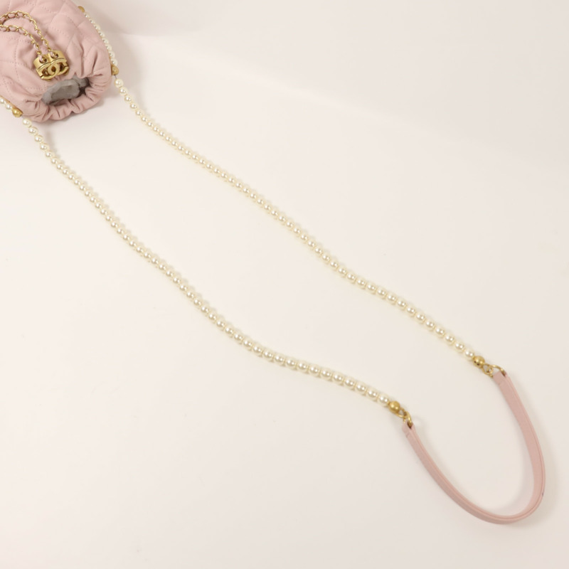 CHANEL 羊皮皮革Bucket Pearl Bag金扣肩背袋-7