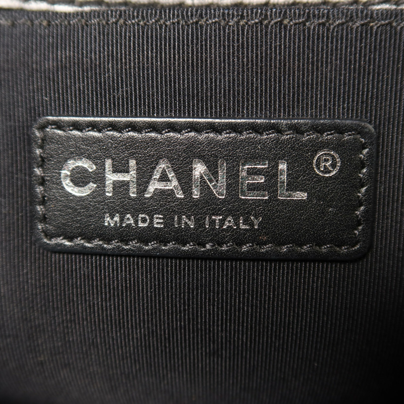 CHANEL 羊皮皮革Boy 25銀扣鏈帶肩背袋-5