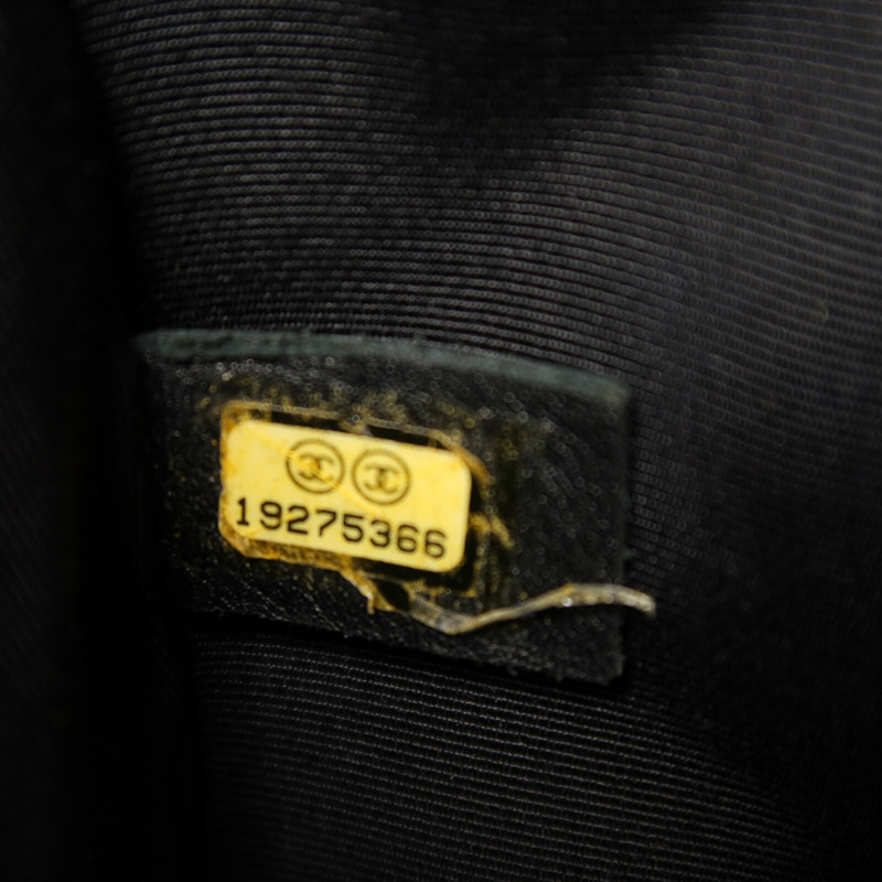 CHANEL 羊皮皮革Boy 25銀扣鏈帶肩背袋-6