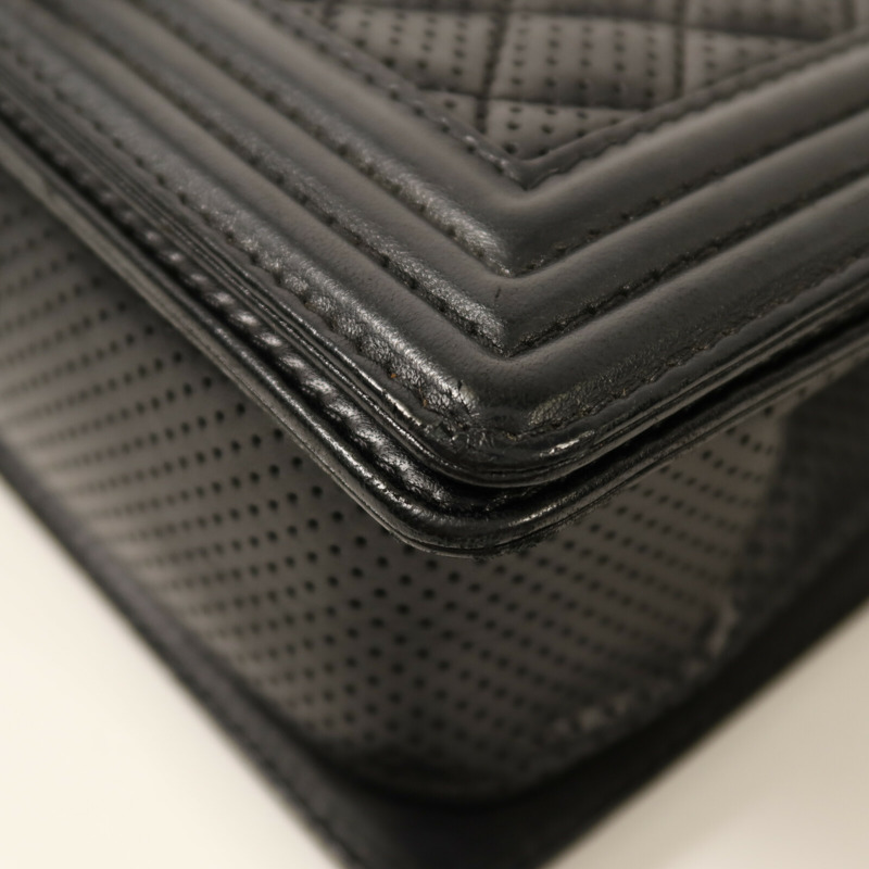 CHANEL 羊皮皮革Boy 25銀扣鏈帶肩背袋-12