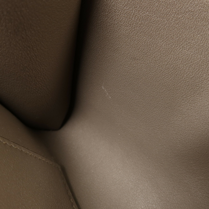 HERMES Swift皮革Medor銀扣手拿包Etain-14