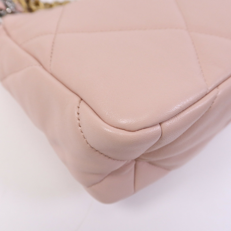 CHANEL 羊皮皮革Chanel 19 Small鏈帶肩背袋-6