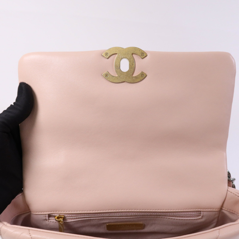 CHANEL 羊皮皮革Chanel 19 Small鏈帶肩背袋-9