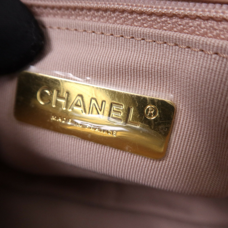 CHANEL 羊皮皮革Chanel 19 Small鏈帶肩背袋-11