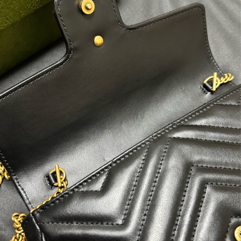 Gucci Marmont Small Shoulder Bag 21價格可議-3