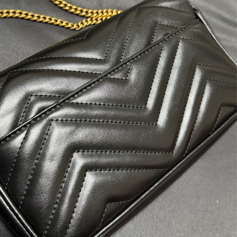 Gucci Marmont Small Shoulder Bag 21價格可議-8