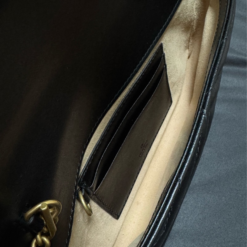 Gucci Marmont Small Shoulder Bag 21價格可議-10