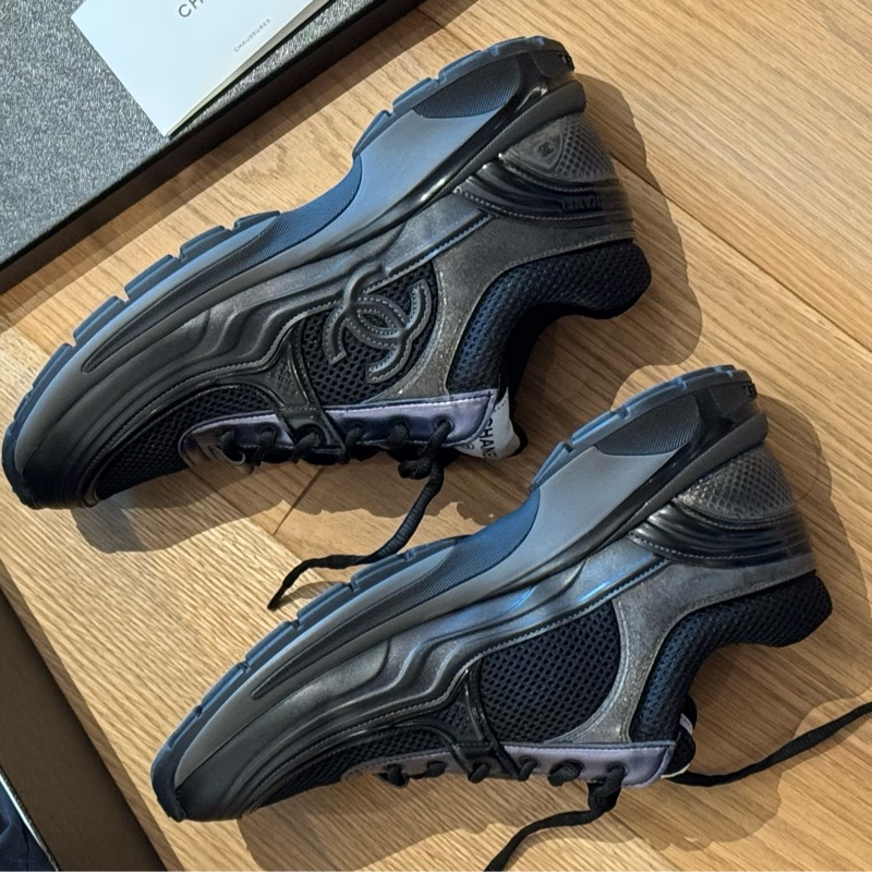 Chanel香奈兒雙c皮革x網面黑運動鞋39.5-12