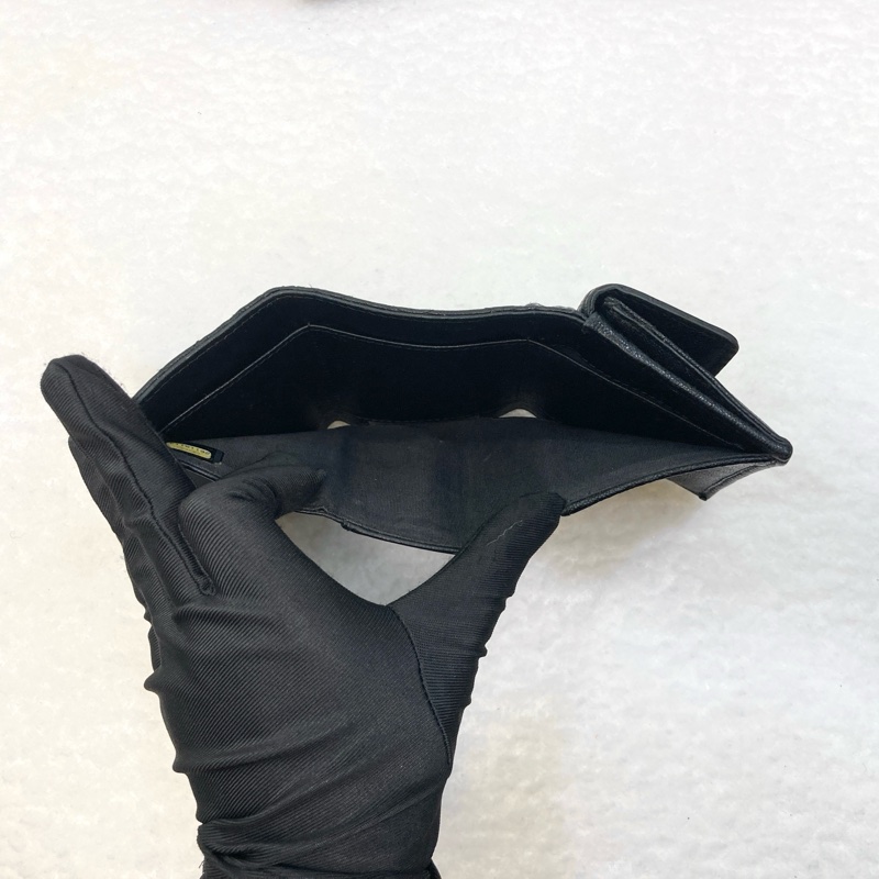 香奈兒BOY小三折短夾Chanel黑金荔紋牛皮BOY三折短夾A84432-7