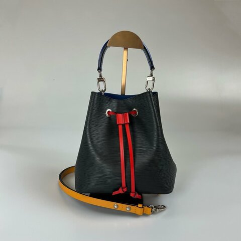 LV M52853  水波紋NOE水桶包藍橘