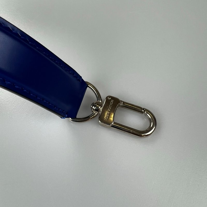 LV M52853 水波紋NOE水桶包藍橘-13