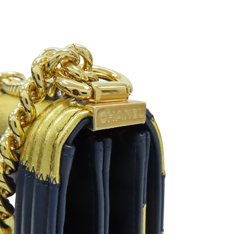金/深藍色 羊皮 豎版Boy 肩背包【CHANEL 香奈兒】-15