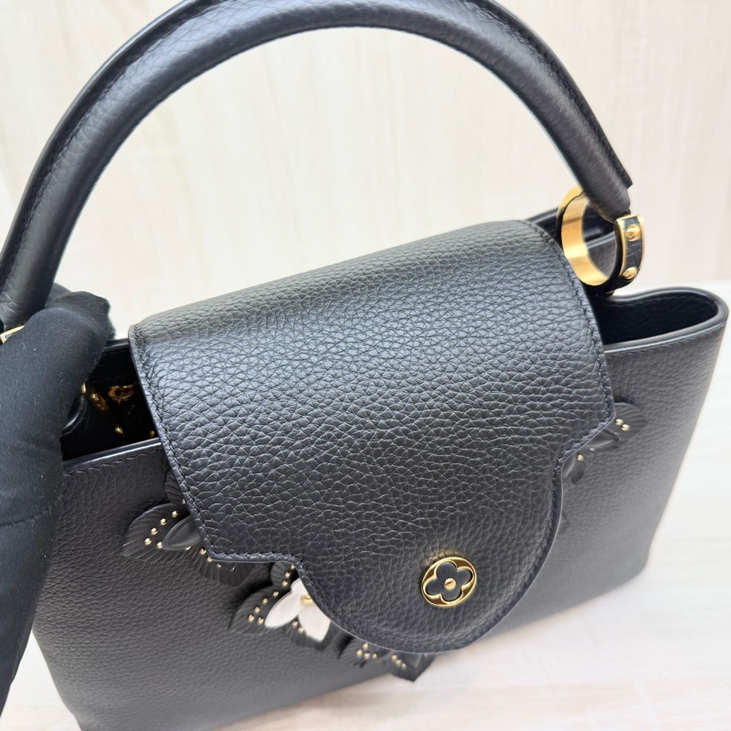 LV黑色牛皮拚黑白花卉造型Capucines MM/ M53850-11