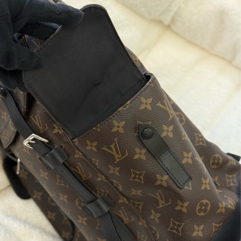 Lv Christopher MM後背包-6