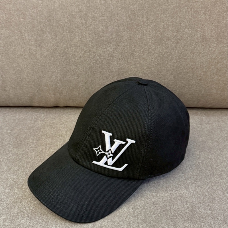 LV新款黑刺繡帽帽-0