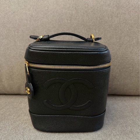 香奈兒黑色Vintage水桶包