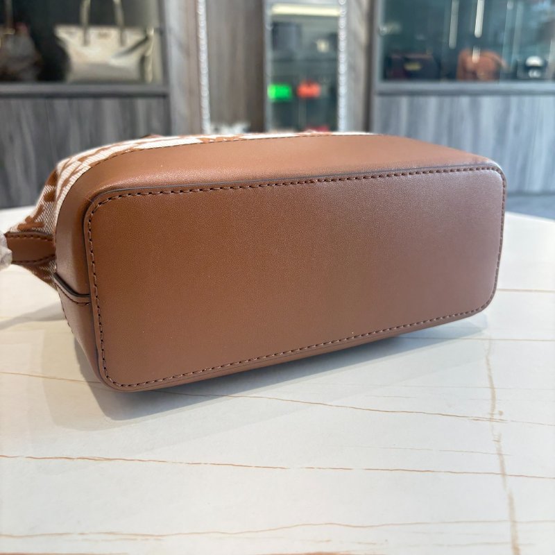 *SHIHNA名牌精品* MK 金字Logo緹花滿版MK立體水餃斜背/手提包-6