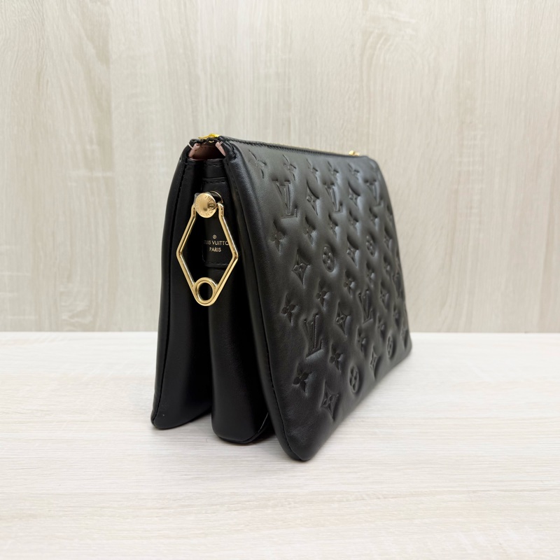 LV黑色羊皮Coussin PM/M21260-4