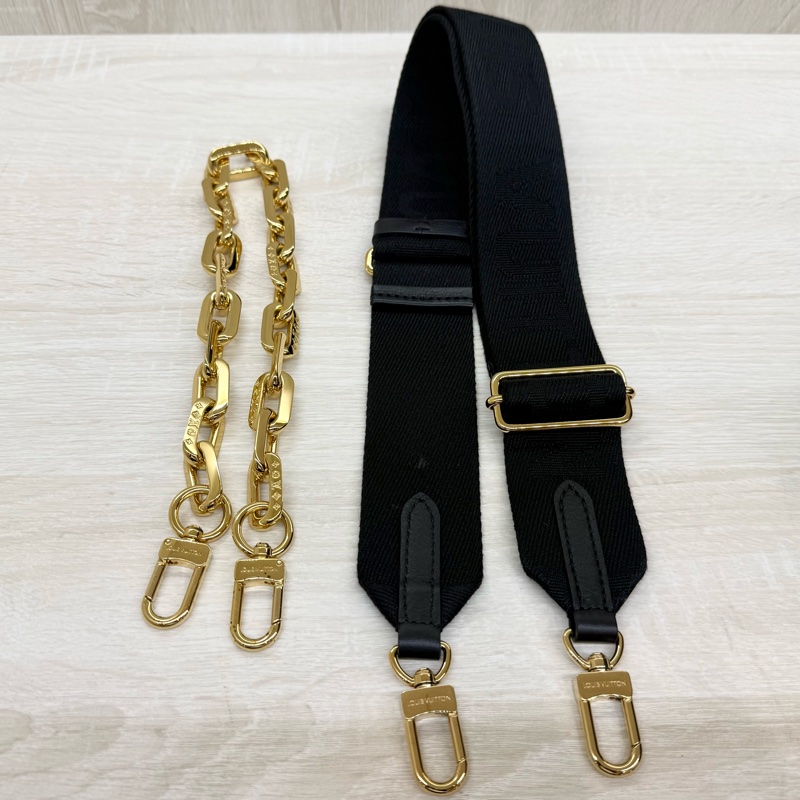 LV黑色羊皮Coussin PM/M21260-16