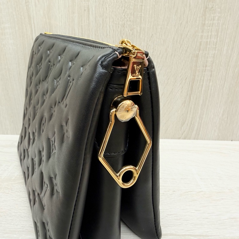 LV黑色羊皮Coussin PM/M21260-20