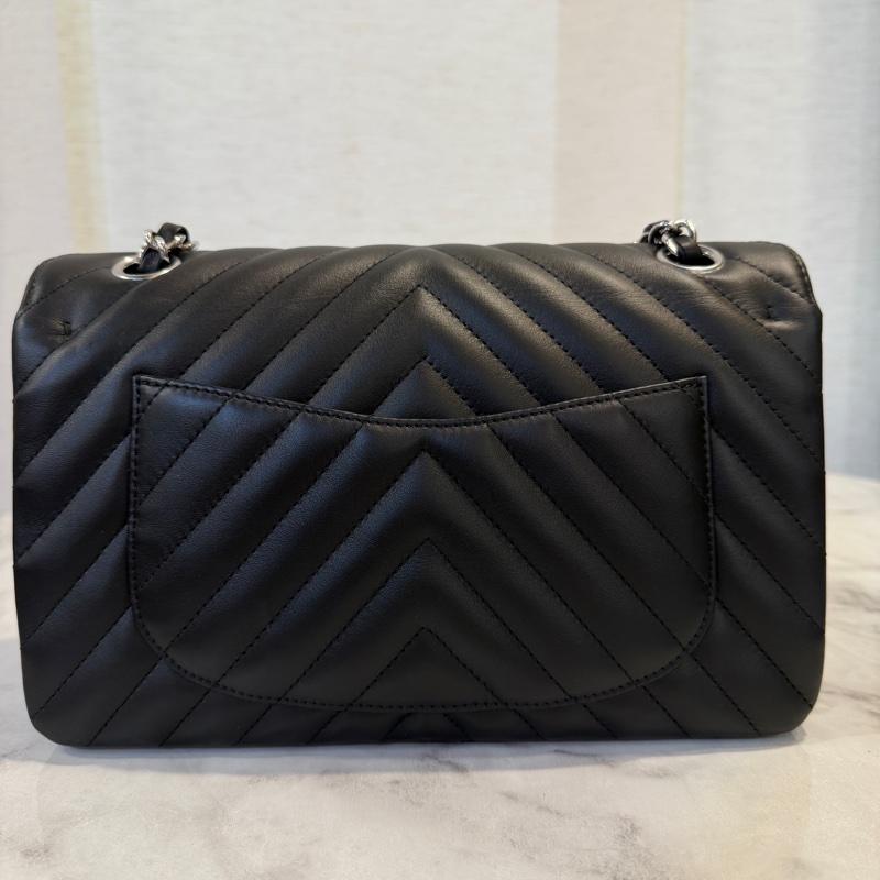 Chanel 黑小牛皮銀釦COCO23-4