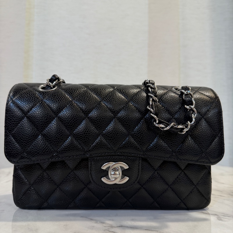 Chanel 黑荔枝牛皮銀釦Coco23-0