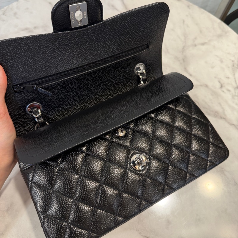 Chanel 黑荔枝牛皮銀釦Coco23-9