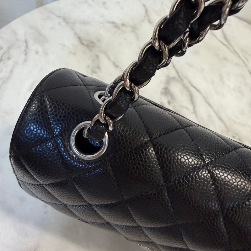 Chanel 黑荔枝牛皮銀釦Coco23-17