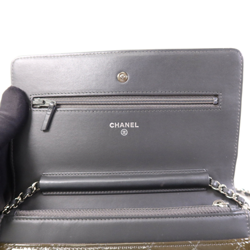 CHANEL 漆皮皮革WOC Wallet On Chain銀扣鏈帶肩背袋-5