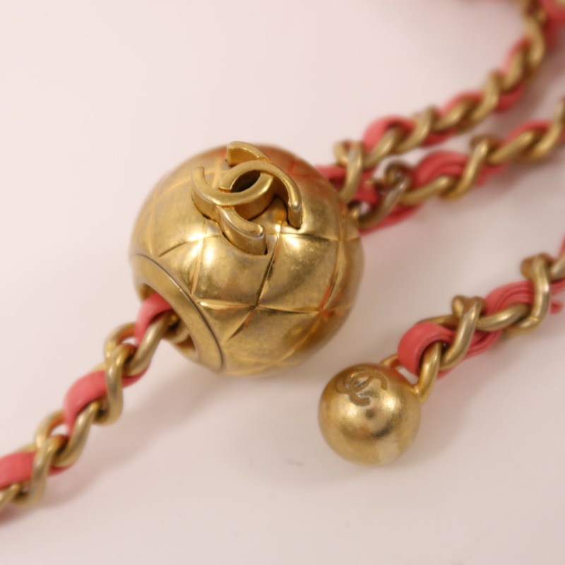 CHANEL 羊皮皮革Mini Classic 20金扣鏈帶肩背袋-11