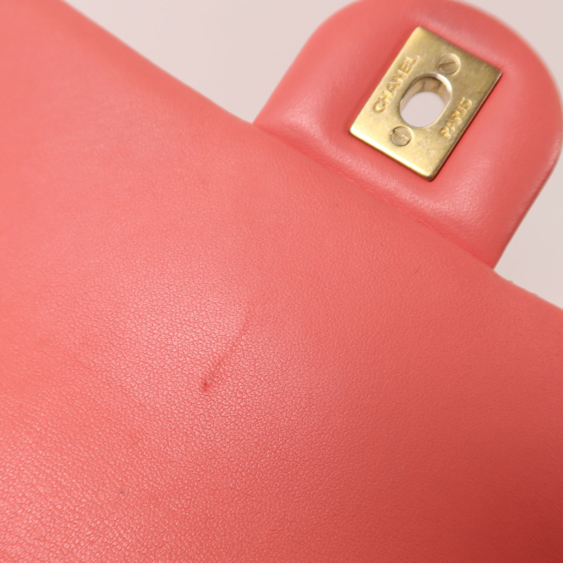 CHANEL 羊皮皮革Mini Classic 20金扣鏈帶肩背袋-17