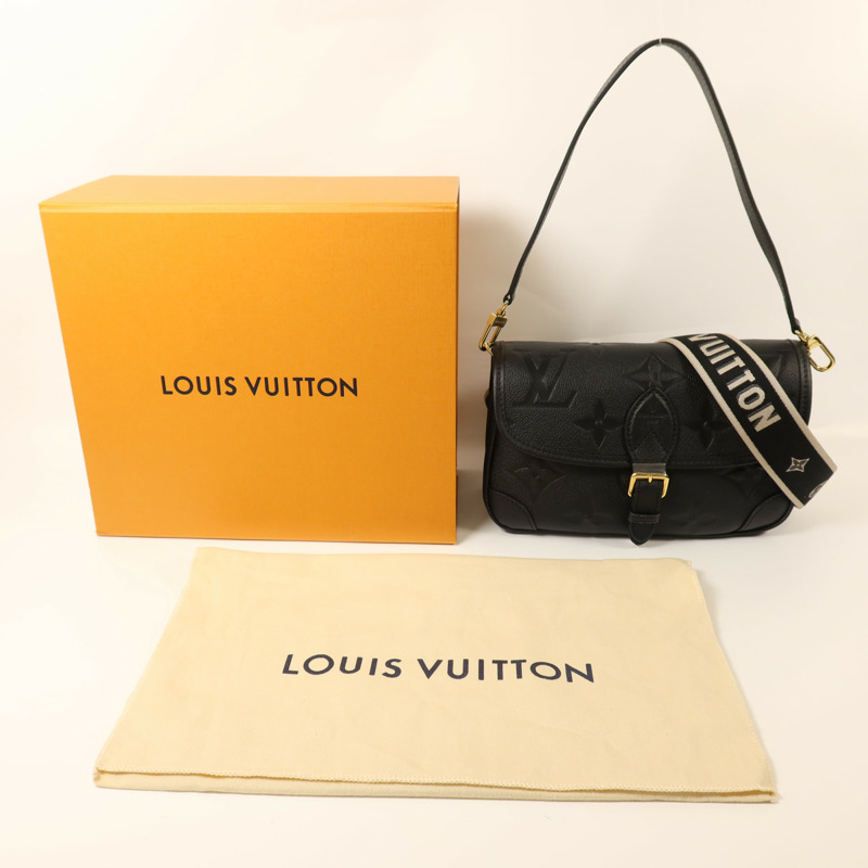 LOUIS VUITTON Monogram Empreinte Diane金扣肩背袋-7