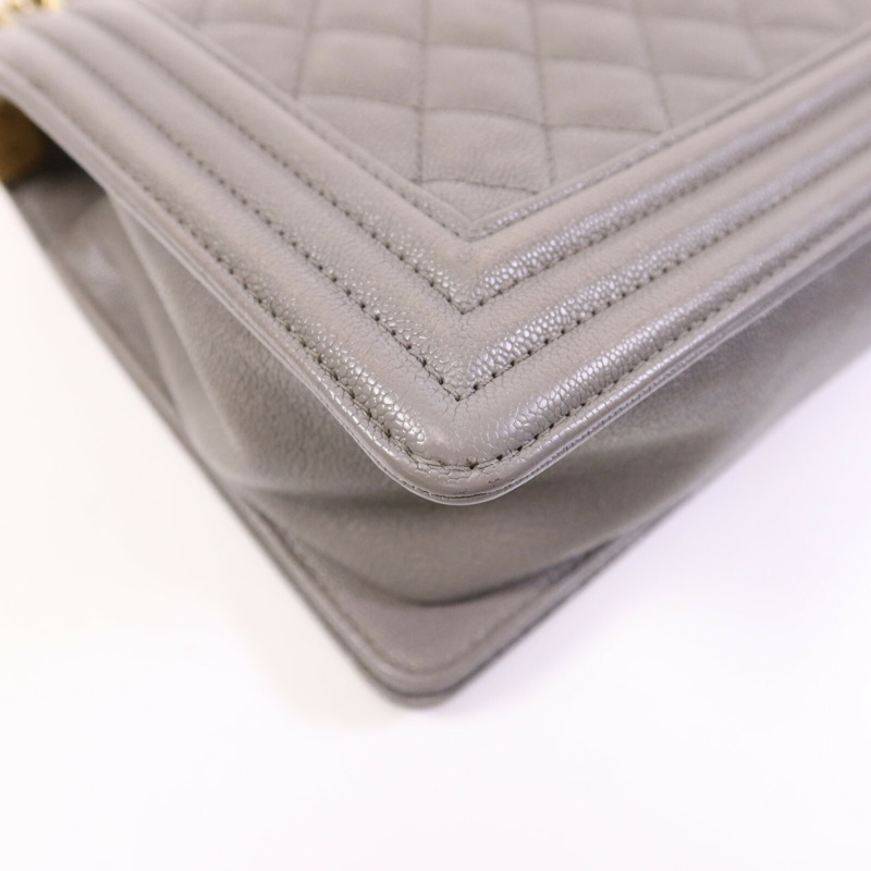 CHANEL 牛皮皮革Boy 25金扣鏈帶肩背袋-7